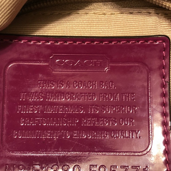 Coach canvas handbag, used - Picture 3 of 6